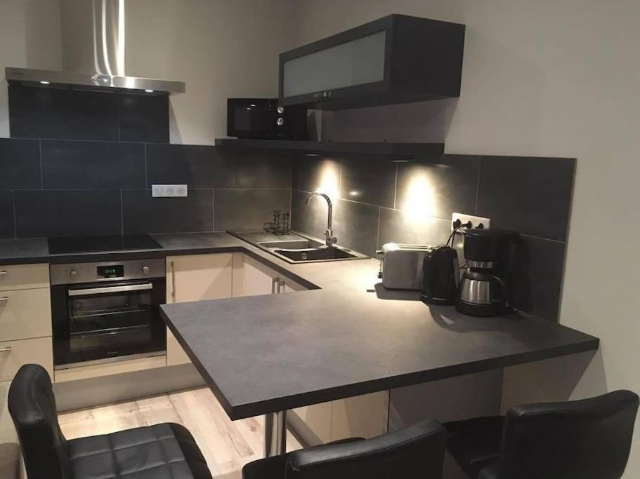Touristique, Proche De La Cathedrale Apartment